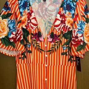 Multi maxi lose fun dress!
